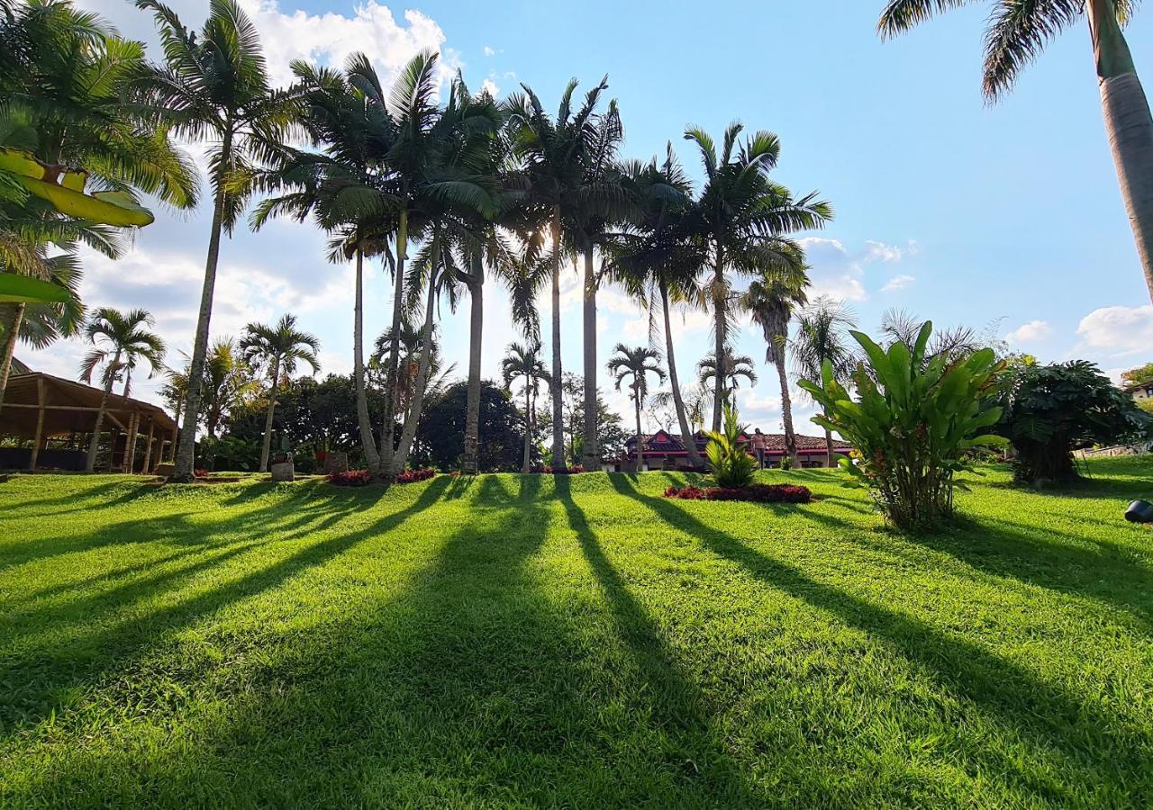 Hacienda Hotel El Percal Пуэбло-Тапао Экстерьер фото